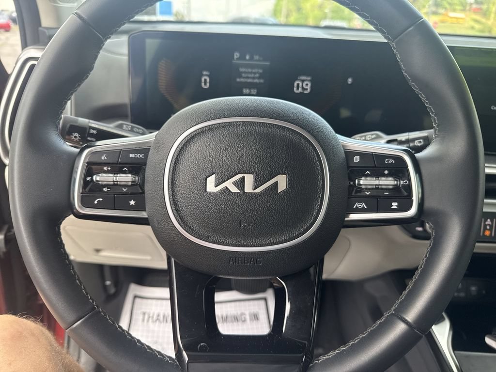 Used 2024 Kia Sorento S w/ Panoramic Sunroof Package AWD/4WD image 19