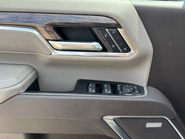 Certified 2025 Chevrolet Silverado 2500 LTZ w/ LTZ Convenience Package AWD/4WD image 18