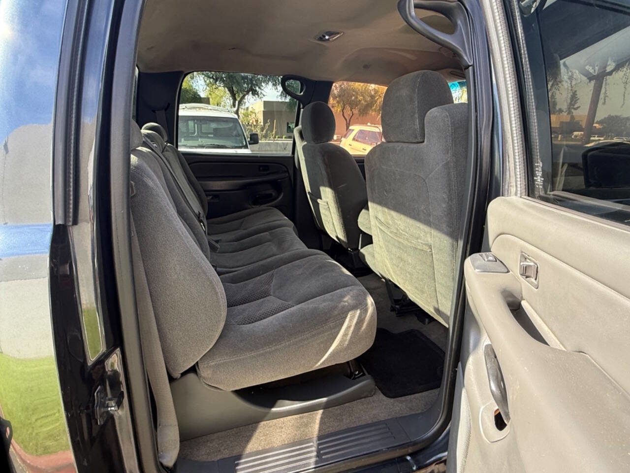 Used 2004 Chevrolet Silverado 2500 LS w/ Skid Plate Package image 10