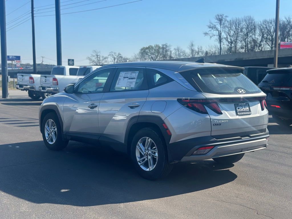 Used 2025 Hyundai Tucson SE image 5