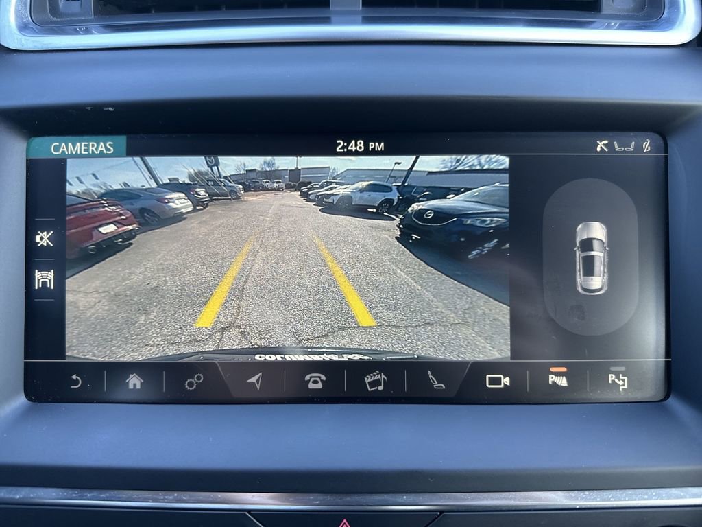 Used 2018 Jaguar E-PACE R-Dynamic S image 17