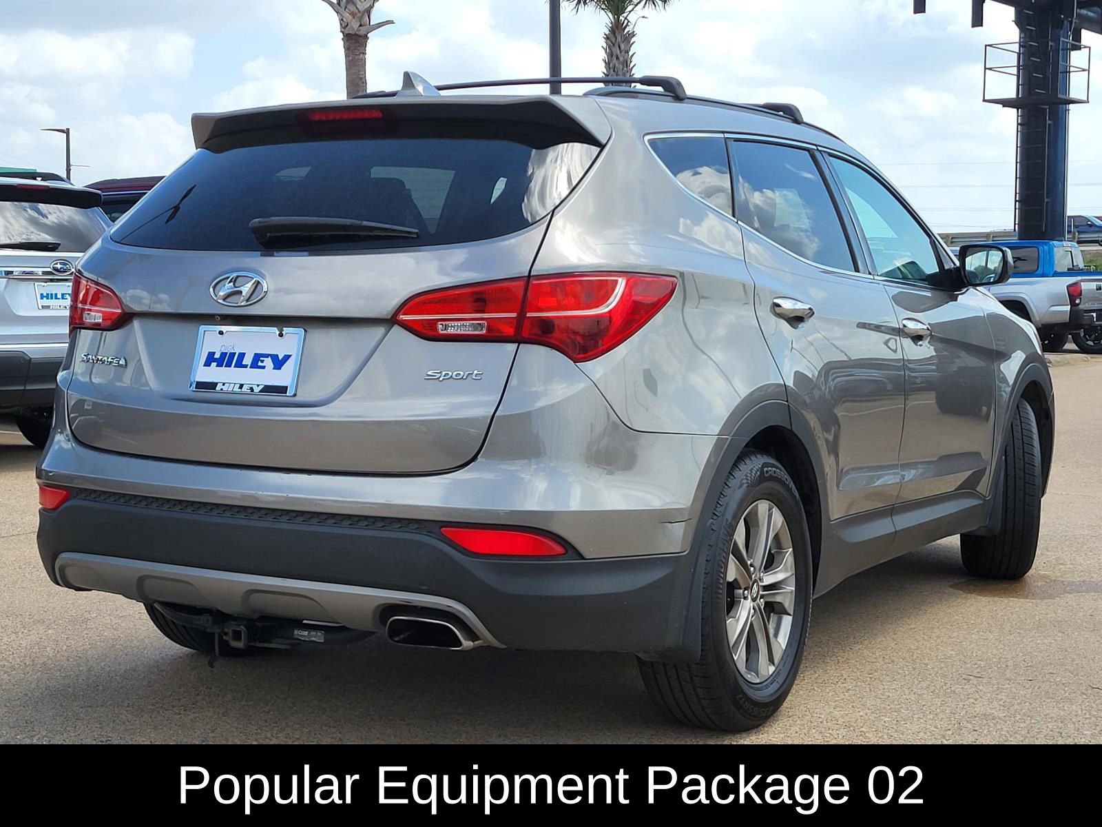 Used 2015 Hyundai Santa Fe Sport w/ Option Group 02 FWD image 4