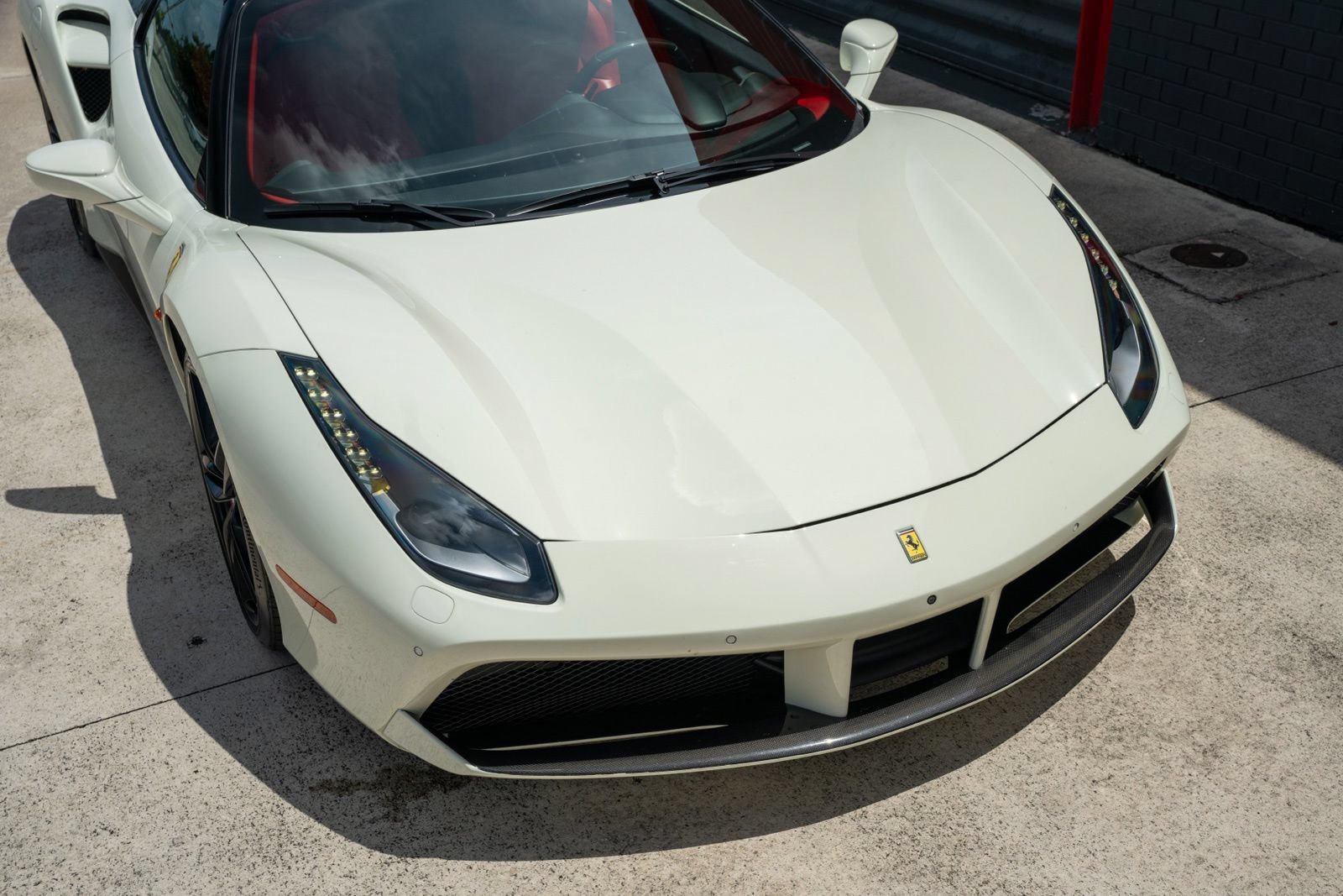 Used 2018 Ferrari 488 Spider RWD image 17