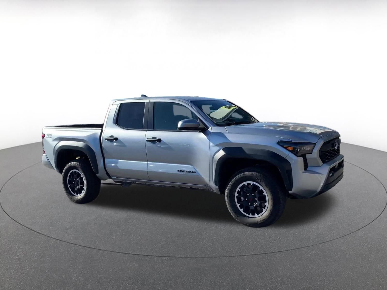Used 2025 Toyota Tacoma TRD Off-Road video 2