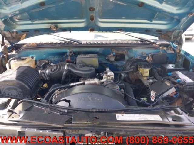 Used 1998 Chevrolet Silverado 1500 4x4 Extended Cab w/ Preferred Equipment Group 2 image 12