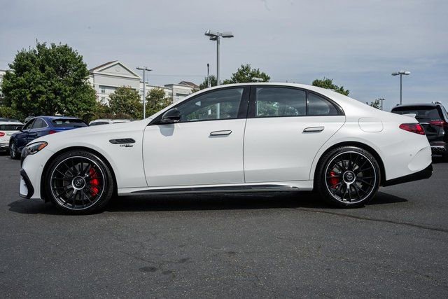 New 2026 Mercedes-Benz E 53 AMG e 4MATIC Sedan image 4