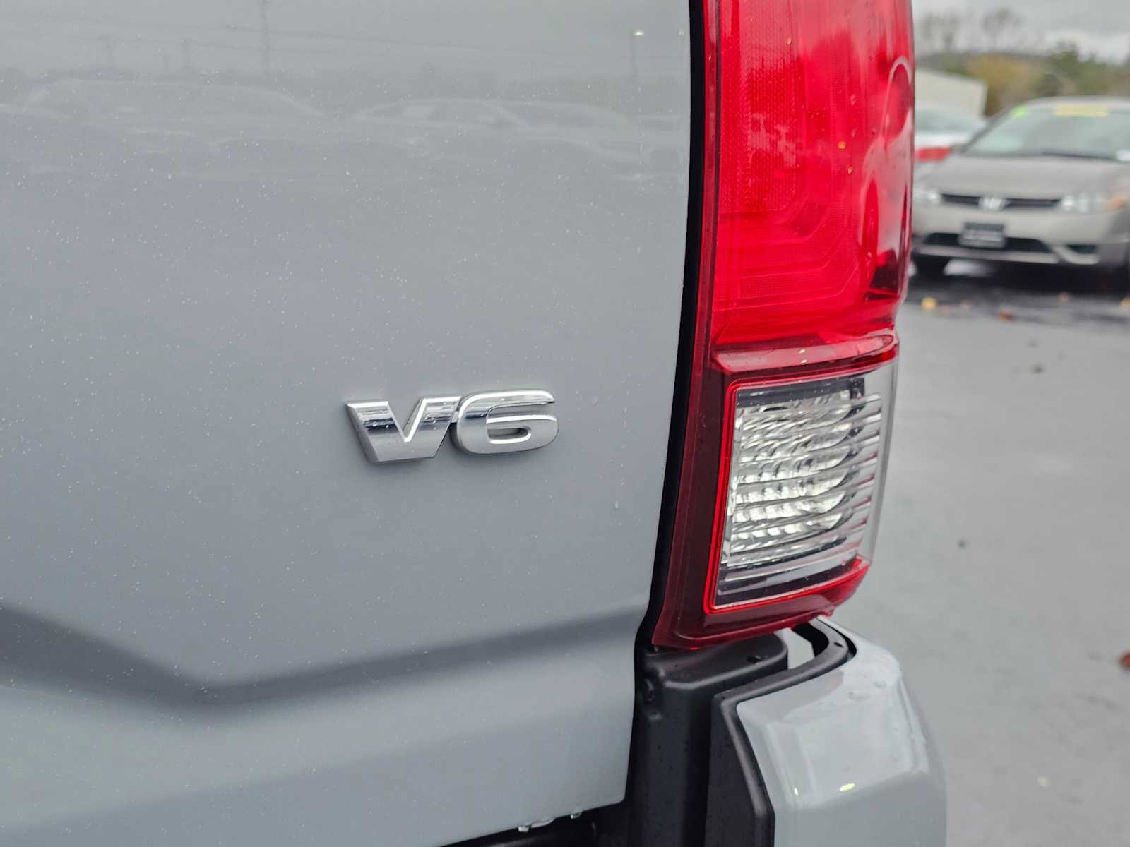 Used 2019 Toyota Tacoma TRD Sport image 18