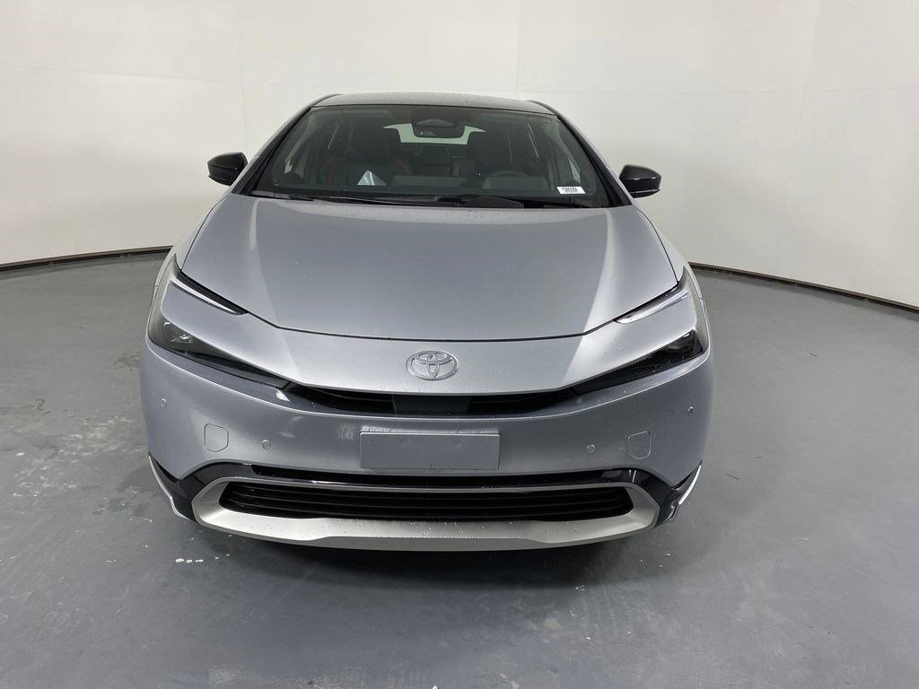 New 2026 Toyota Prius Plug-In Hybrid image 2