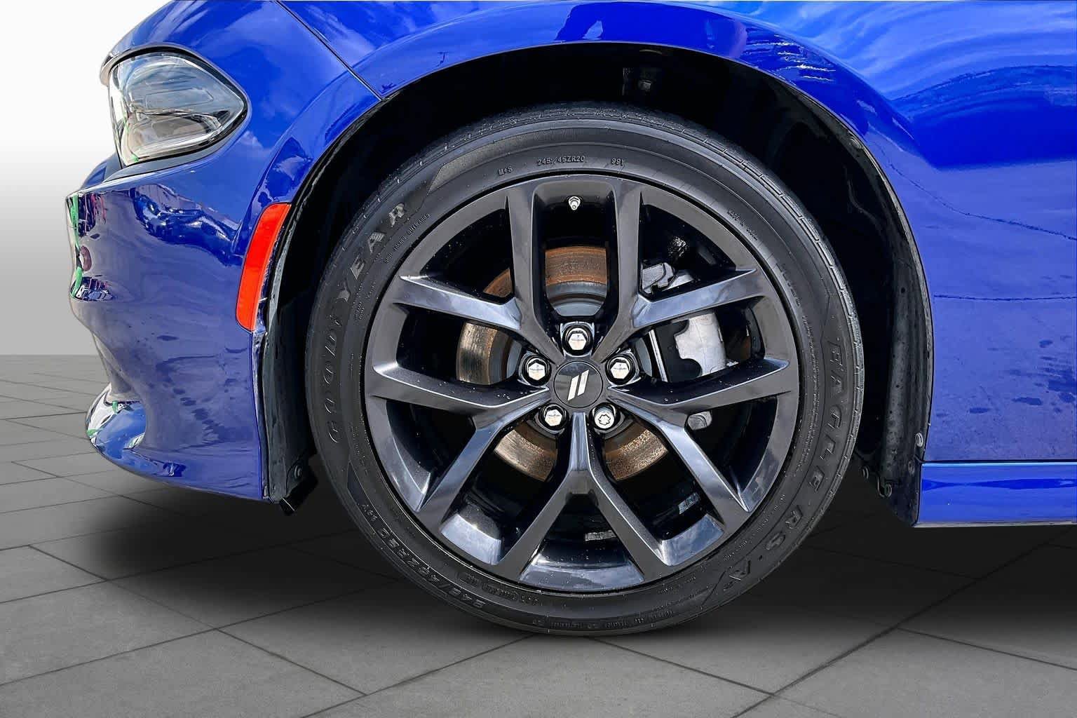 Used 2022 Dodge Charger GT w/ Blacktop Package RWD image 10