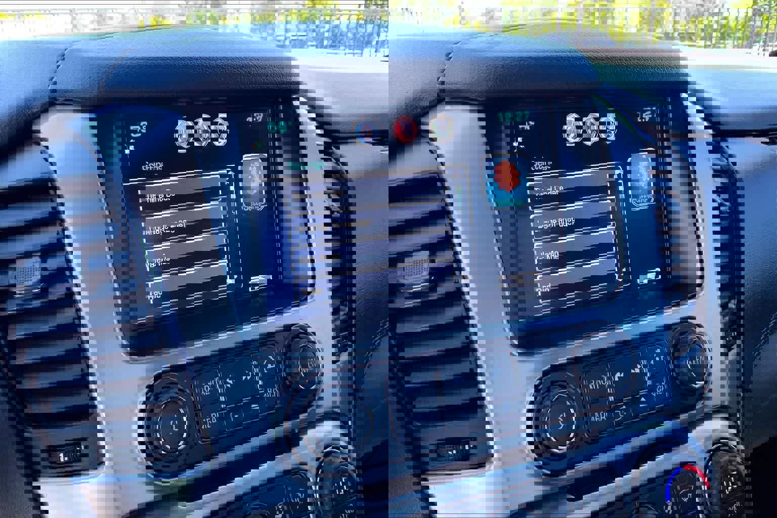 Used 2015 Chevrolet Tahoe LT RWD image 34