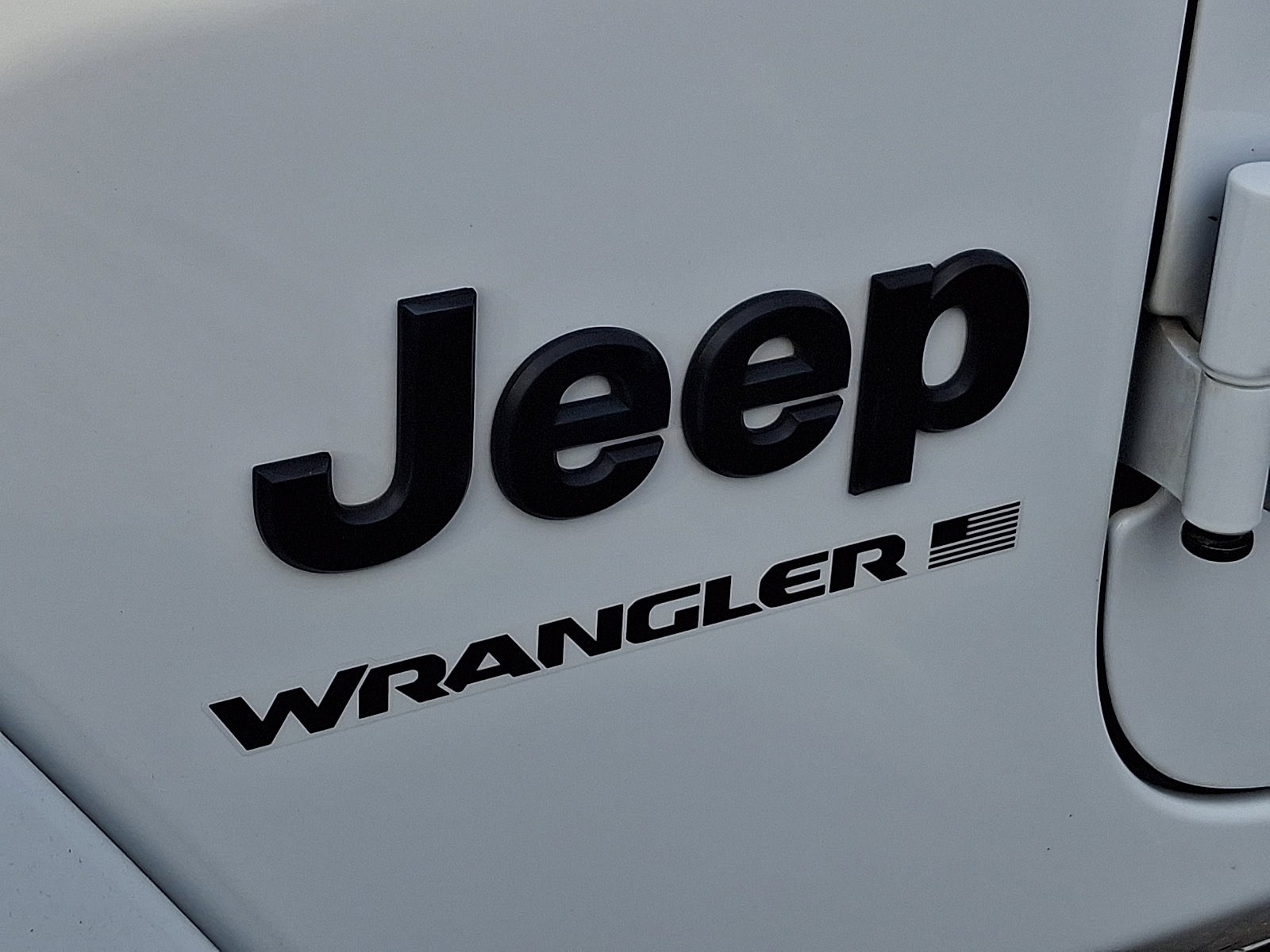 Used 2025 Jeep Wrangler Unlimited Sahara AWD/4WD image 30