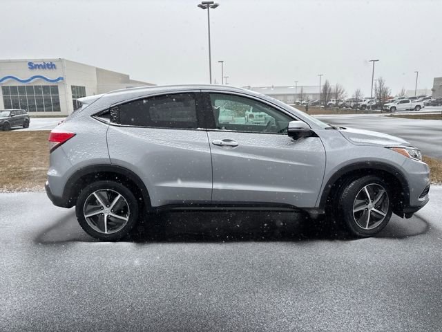 Used 2022 Honda HR-V EX image 2