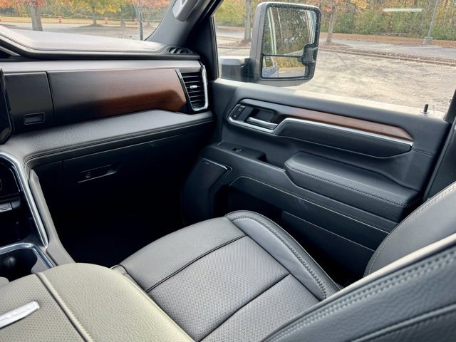 Used 2025 GMC Sierra 2500 Denali w/ Denali Reserve Package image 26
