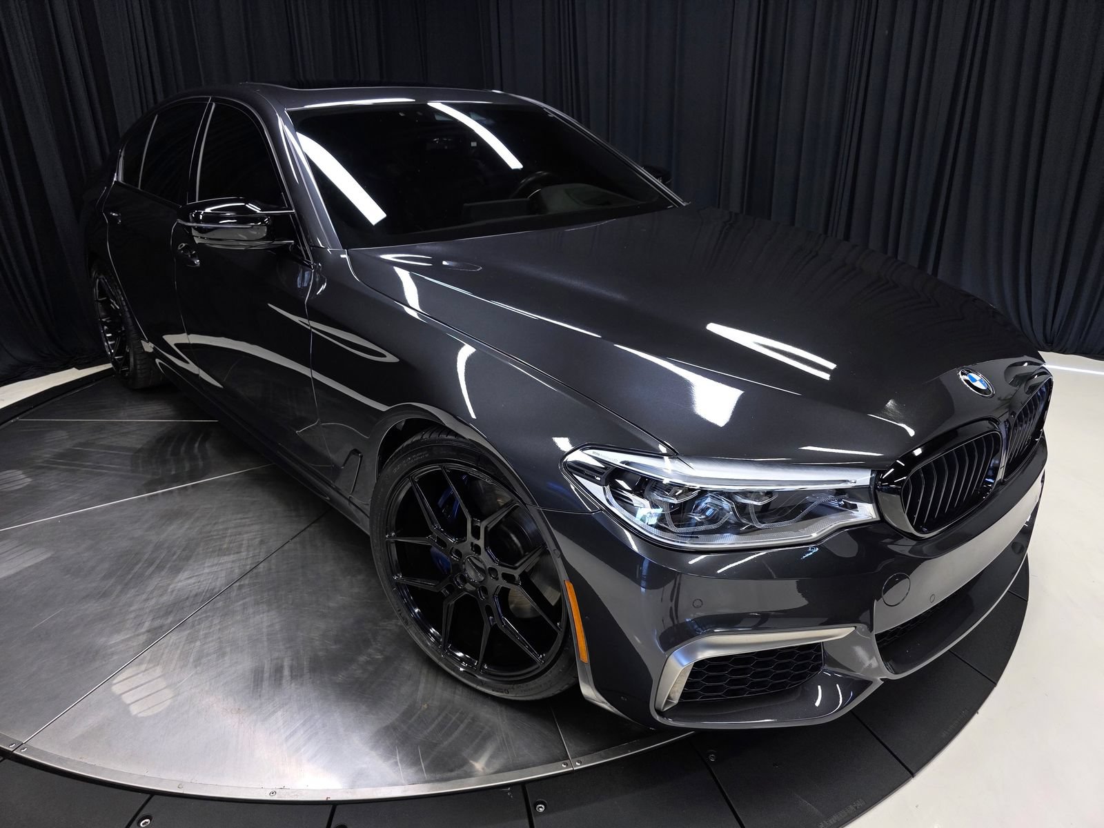 Used 2020 BMW M550i xDrive w/ Executive Package AWD/4WD image 61