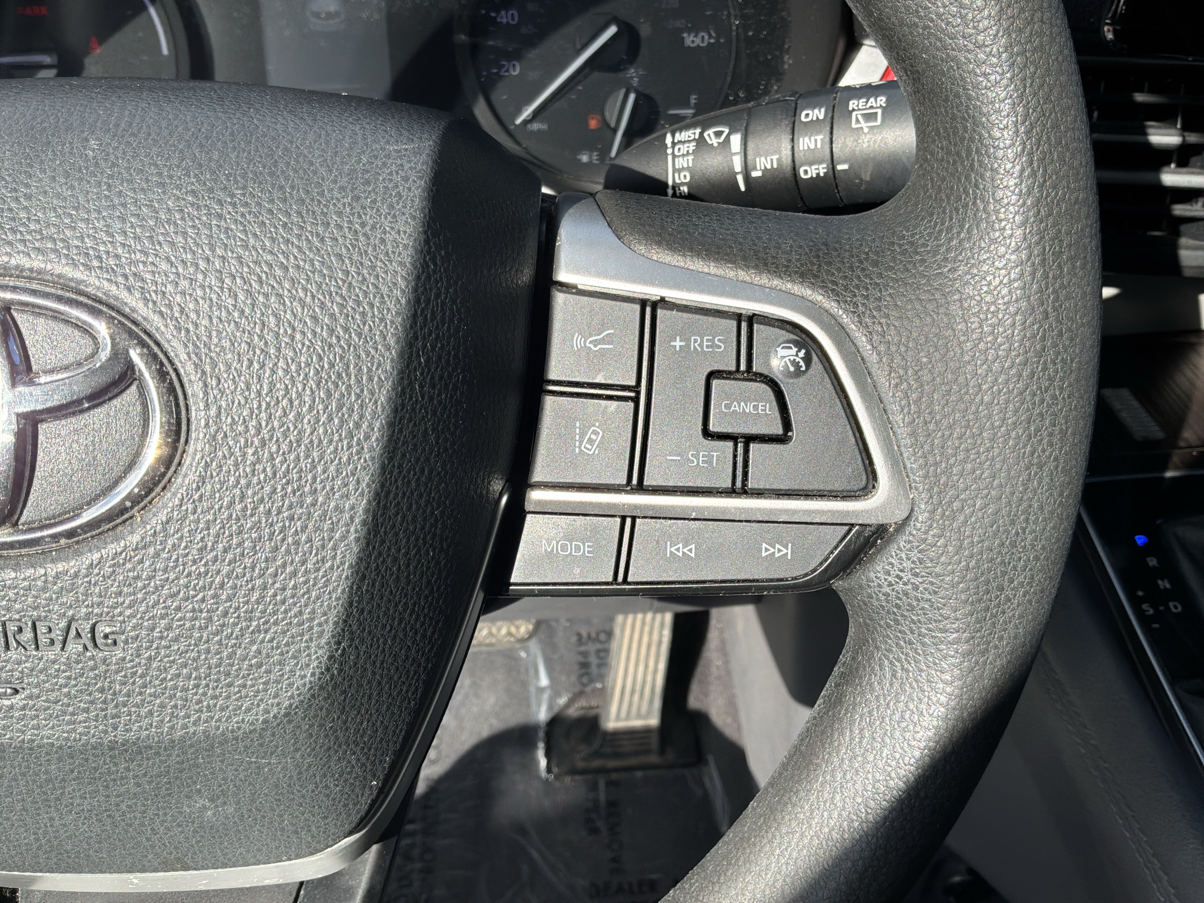 Used 2021 Toyota Sienna LE AWD/4WD image 20