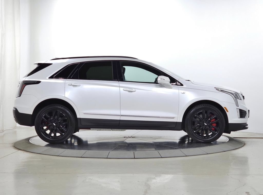 Certified 2024 Cadillac XT5 Sportv AWD/4WD image 9