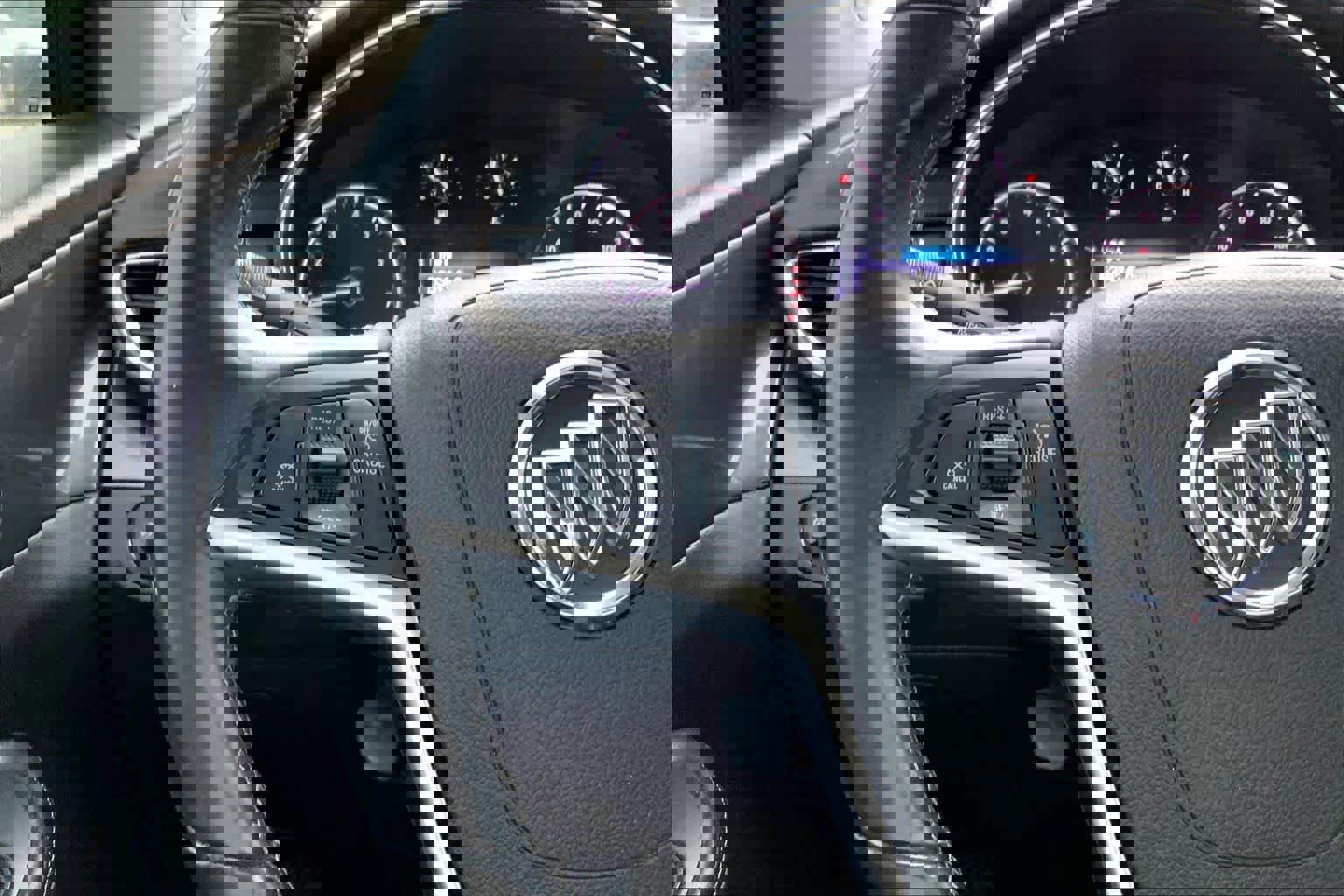 Used 2019 Buick Encore Preferred image 24