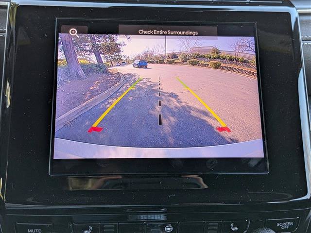New 2025 Jeep Grand Cherokee L Laredo w/ Luxury Tech Group I AWD/4WD image 14