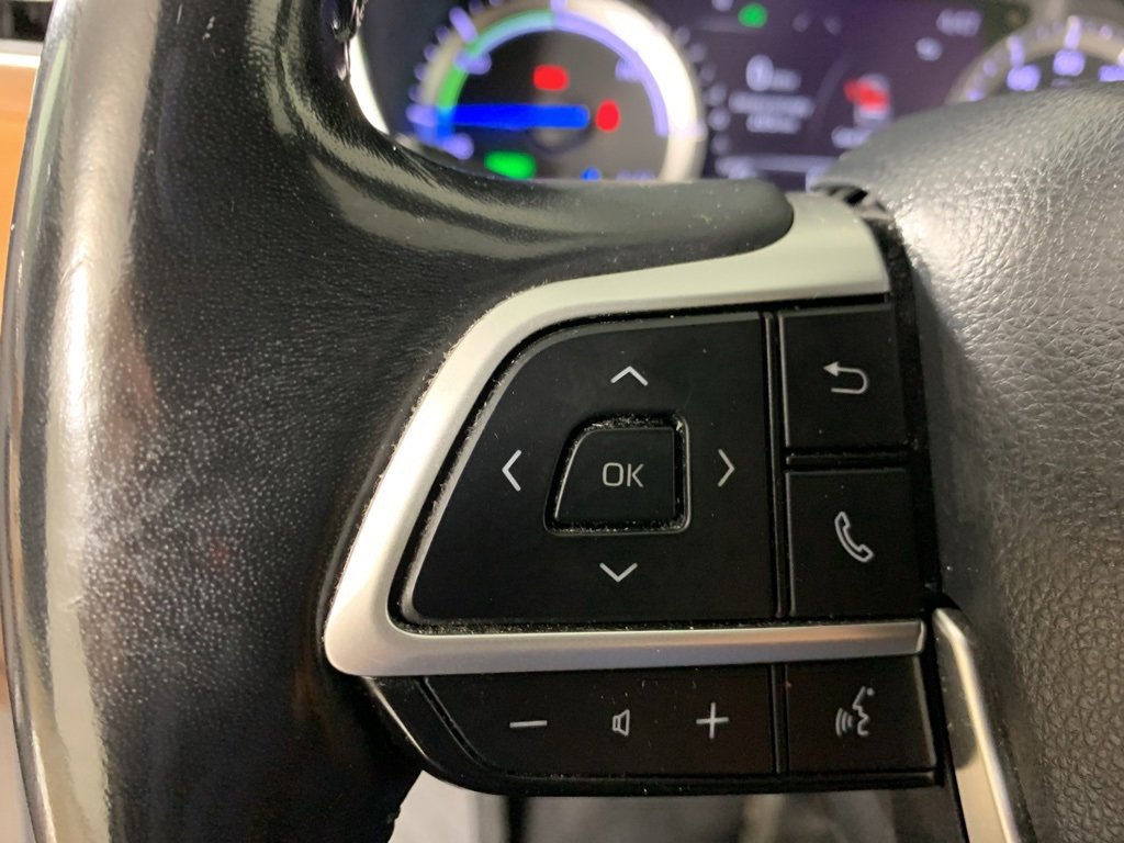 Used 2022 Toyota Highlander Platinum image 8