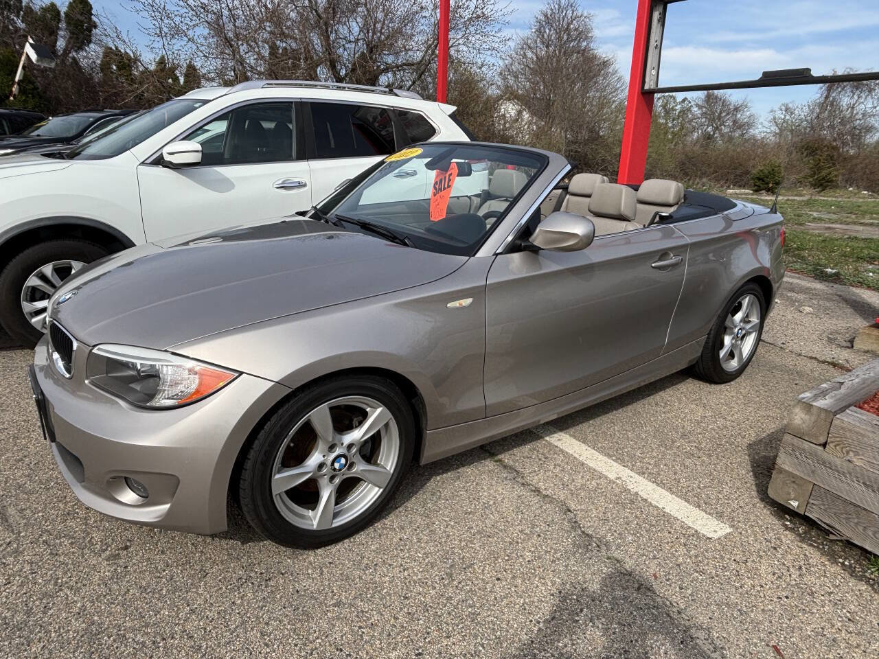 Used 2012 BMW 128i Convertible RWD image 1