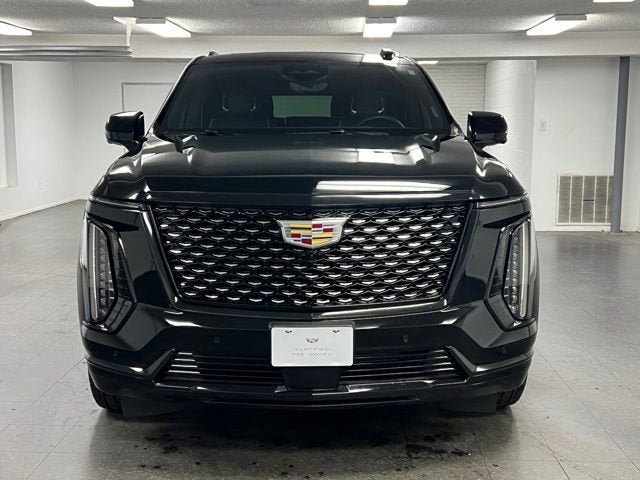 Used 2025 Cadillac Escalade ESV Premium Luxury w/ Touring Package AWD/4WD image 10