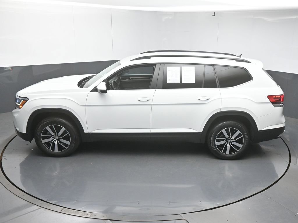 Certified 2023 Volkswagen Atlas SE image 44