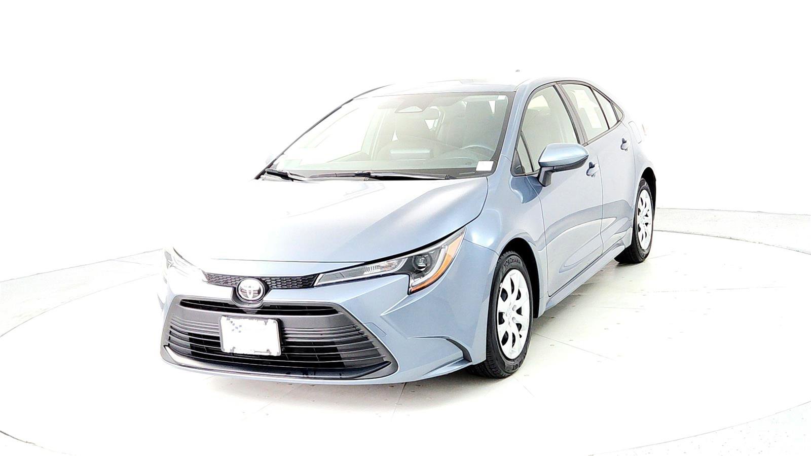 Certified 2024 Toyota Corolla LE image 2