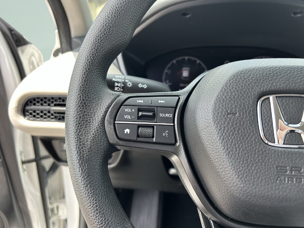 Used 2025 Honda HR-V LX image 29