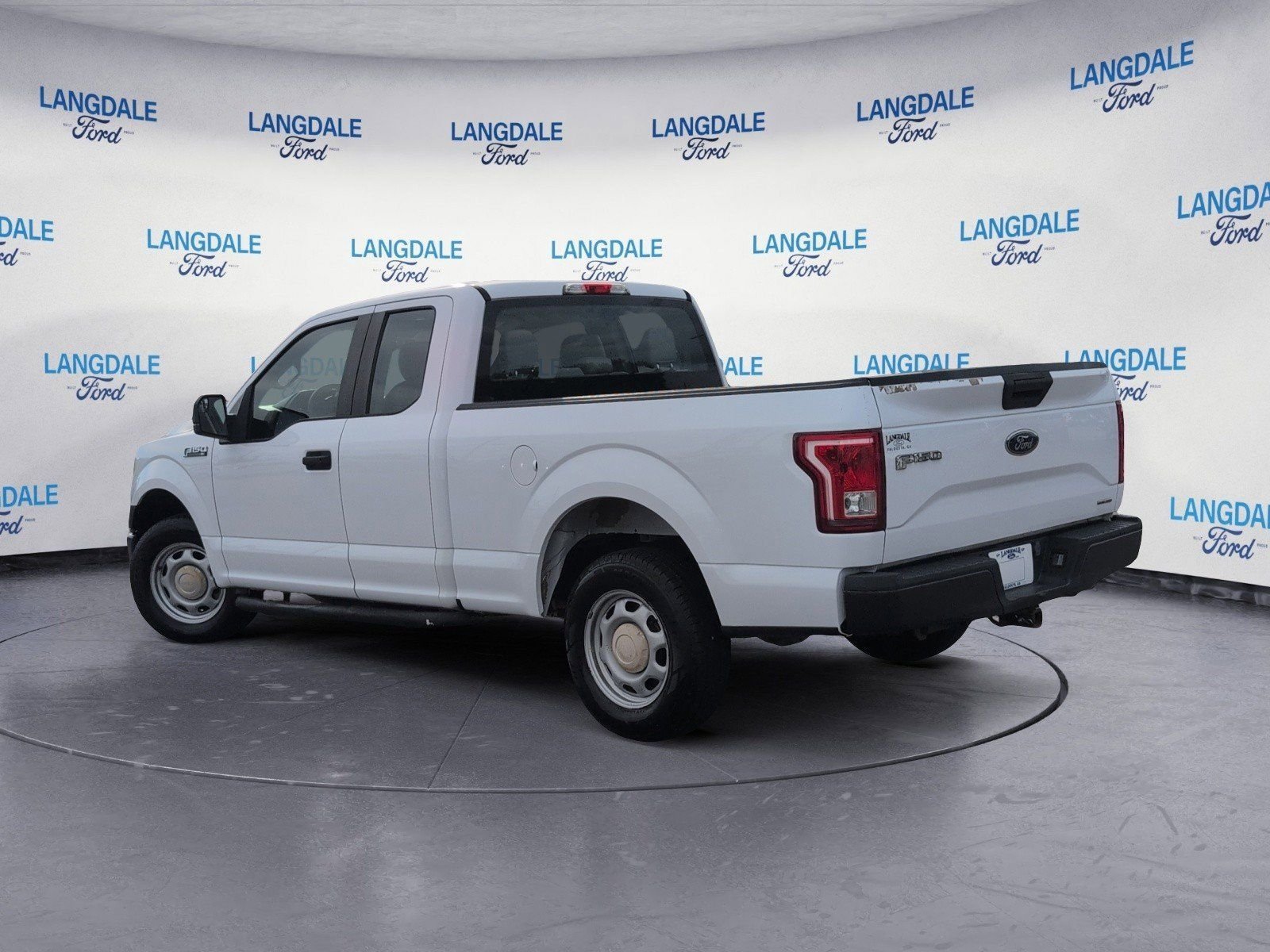 Used 2015 Ford F150 XL w/ Equipment Group 101A Mid RWD image 9