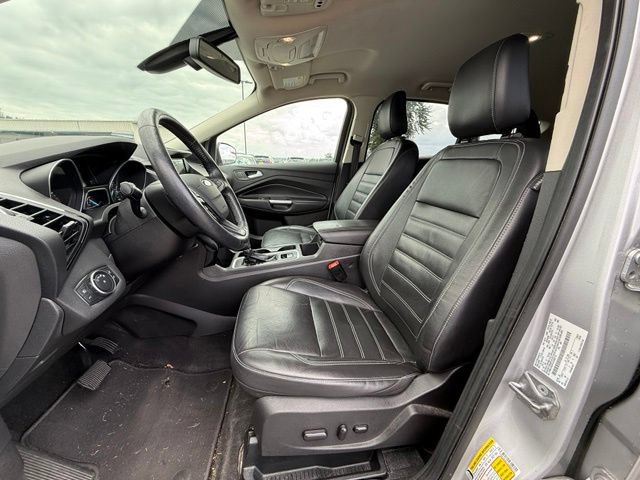 Used 2018 Ford Escape Titanium AWD/4WD image 11