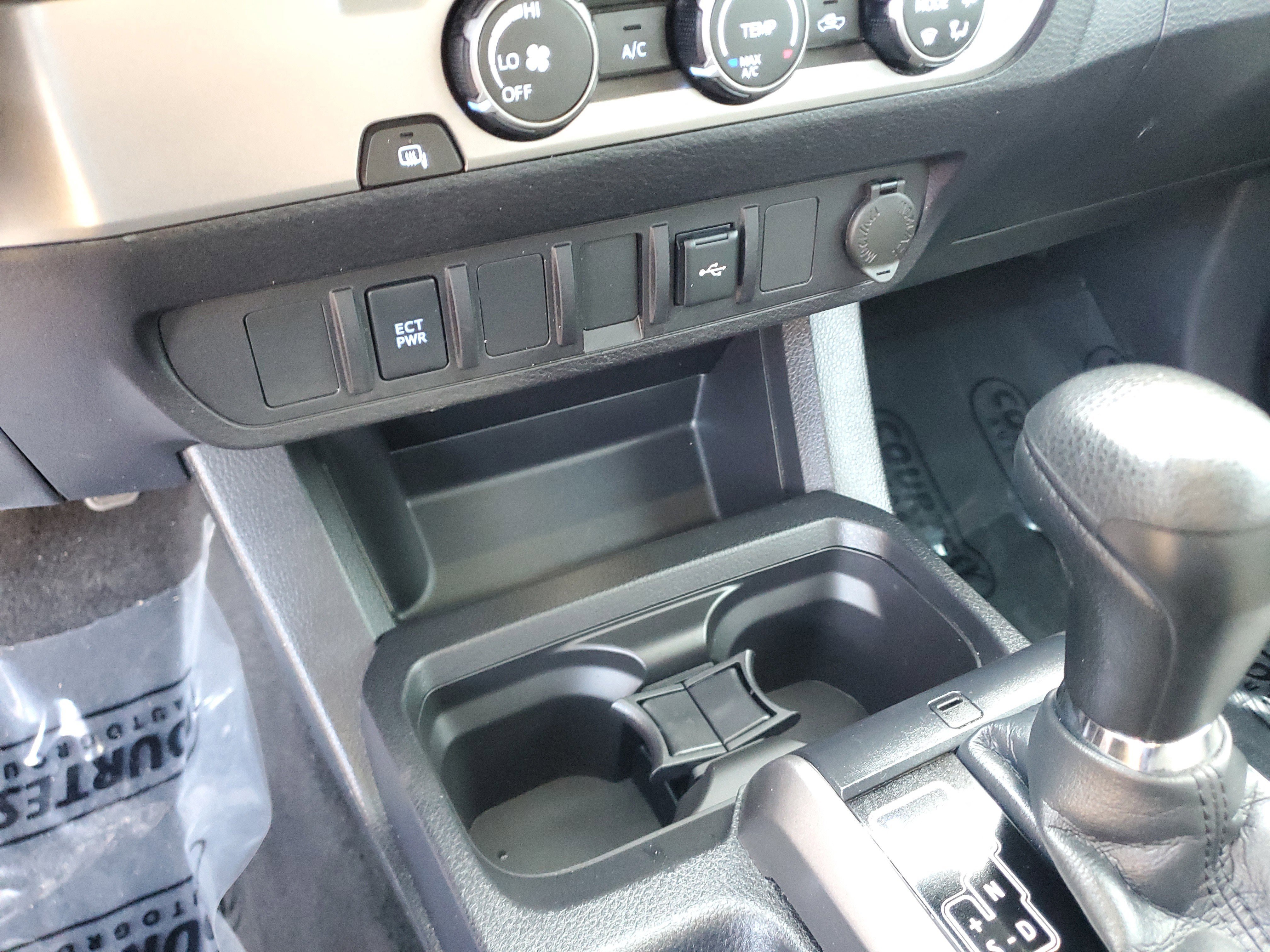 Used 2021 Toyota Tacoma SR5 image 24