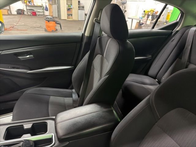 Used 2021 Nissan Sentra SV image 29