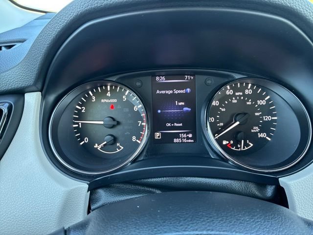 Used 2018 Nissan Rogue Sport SV w/ SV Technology Package AWD/4WD image 37