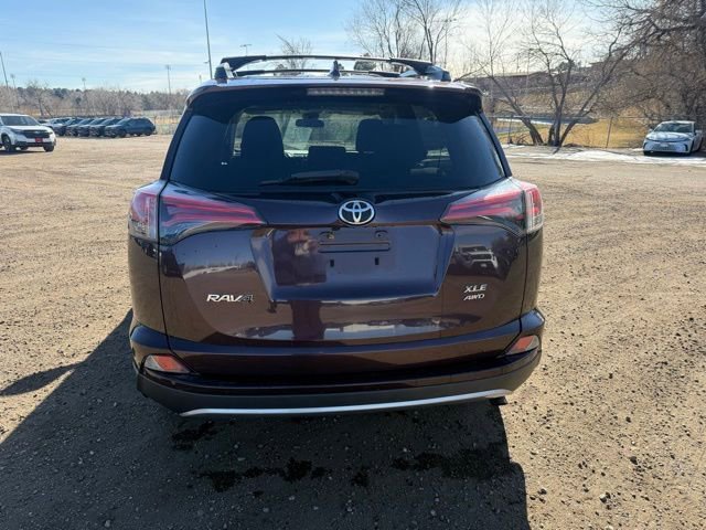 Used 2018 Toyota RAV4 XLE image 5