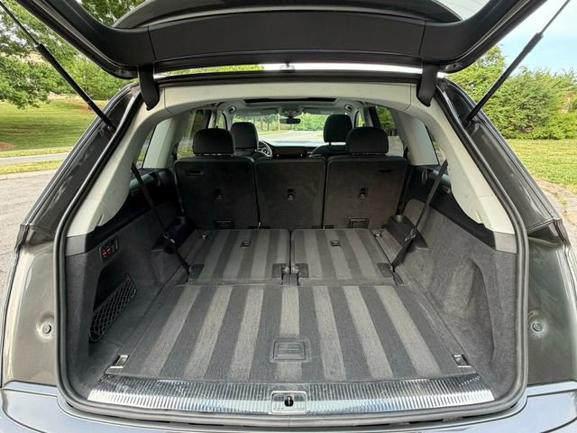 Used 2022 Audi Q7 3.0T Premium Plus AWD/4WD image 32