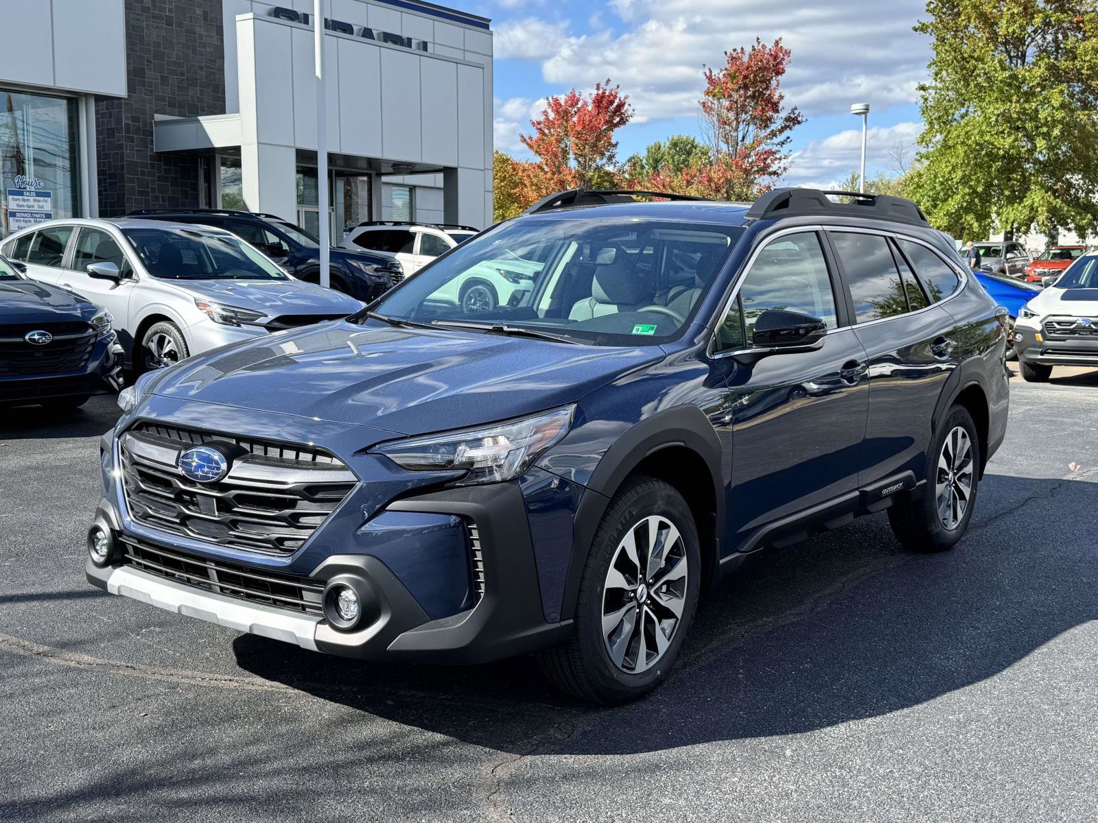 New 2025 Subaru Outback Limited image 5