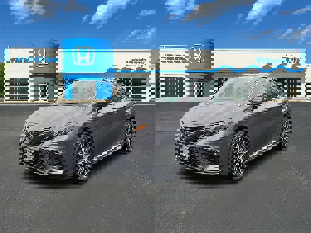 Used 2023 Toyota Camry SE