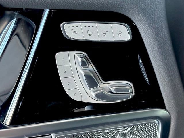 Used 2025 Mercedes-Benz G 550 image 15
