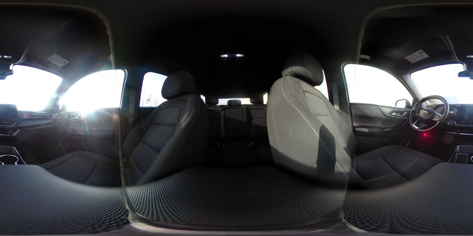 Used 2025 Chevrolet Equinox LT AWD/4WD image 42