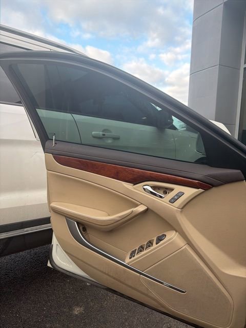 Used 2011 Cadillac CTS Luxury image 7