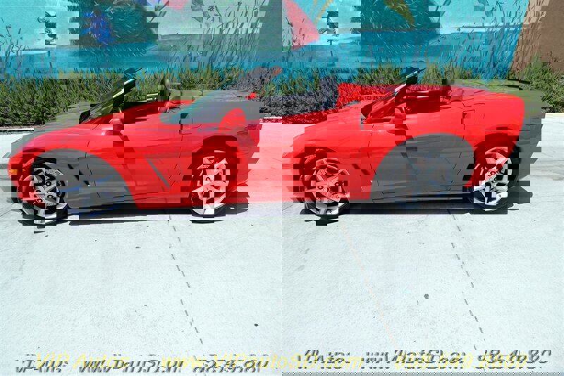 Used 2013 Chevrolet Corvette Convertible w/ Battery Protection Package image 29