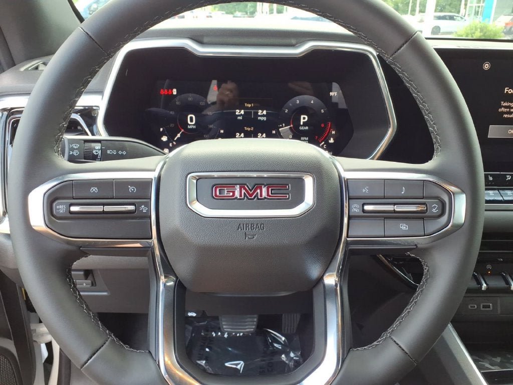 New 2026 GMC Canyon Elevation w/ Convenience Package RWD image 7
