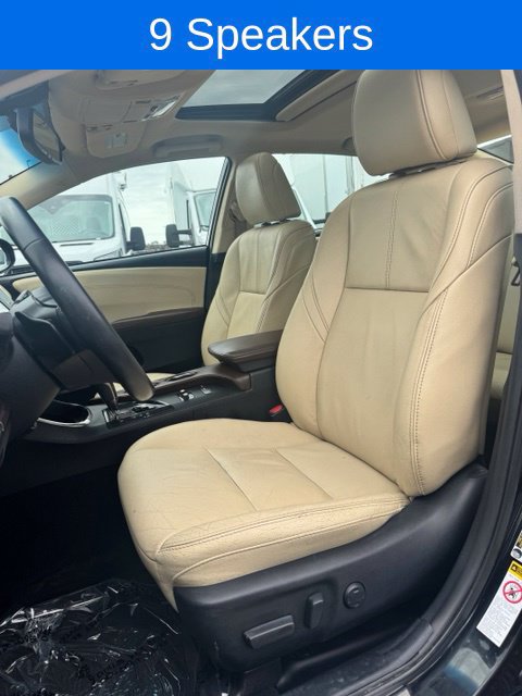 Used 2015 Toyota Avalon XLE Touring FWD image 14