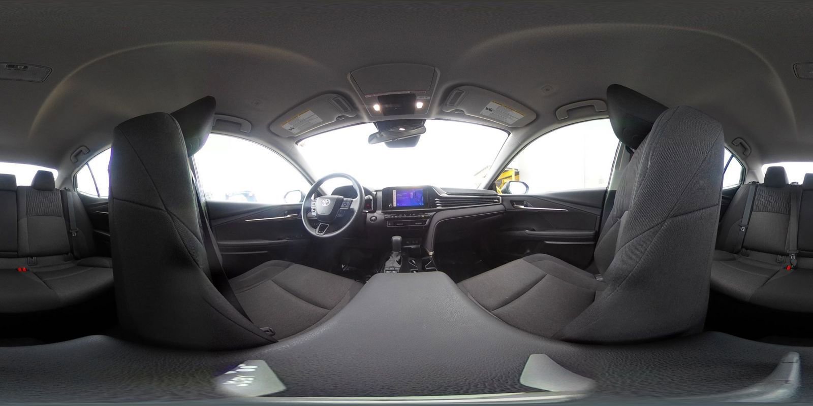 Used 2025 Toyota Camry LE image 38