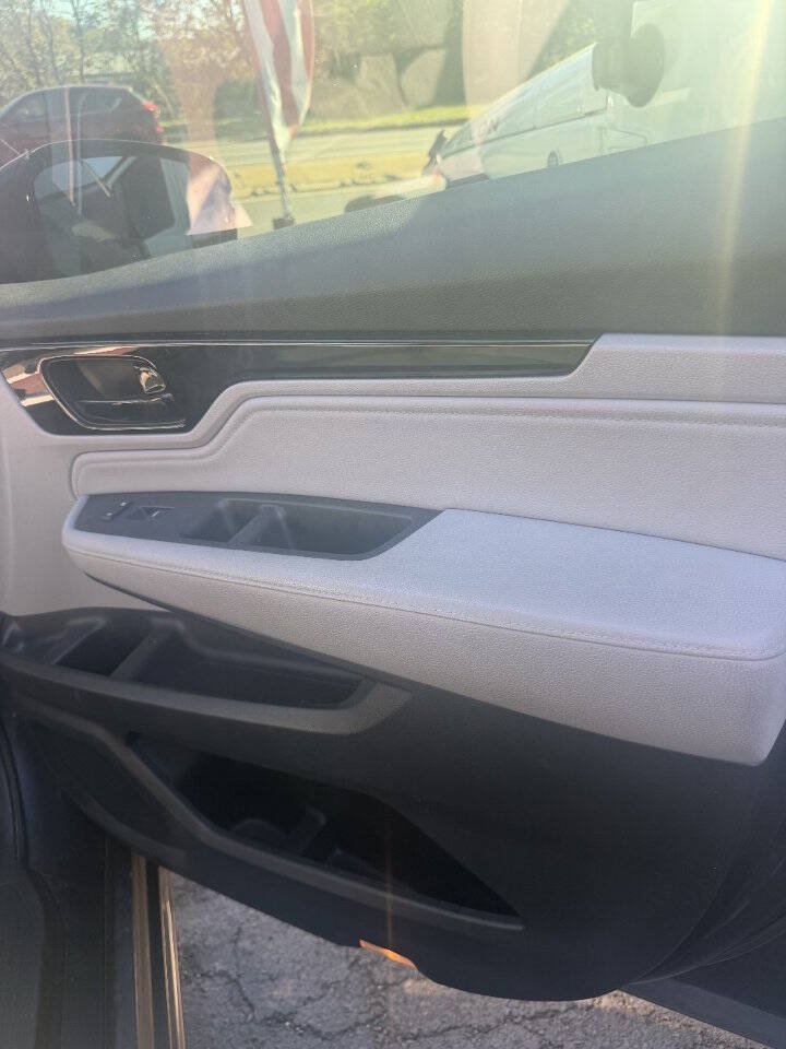 Used 2018 Honda Odyssey Elite image 4