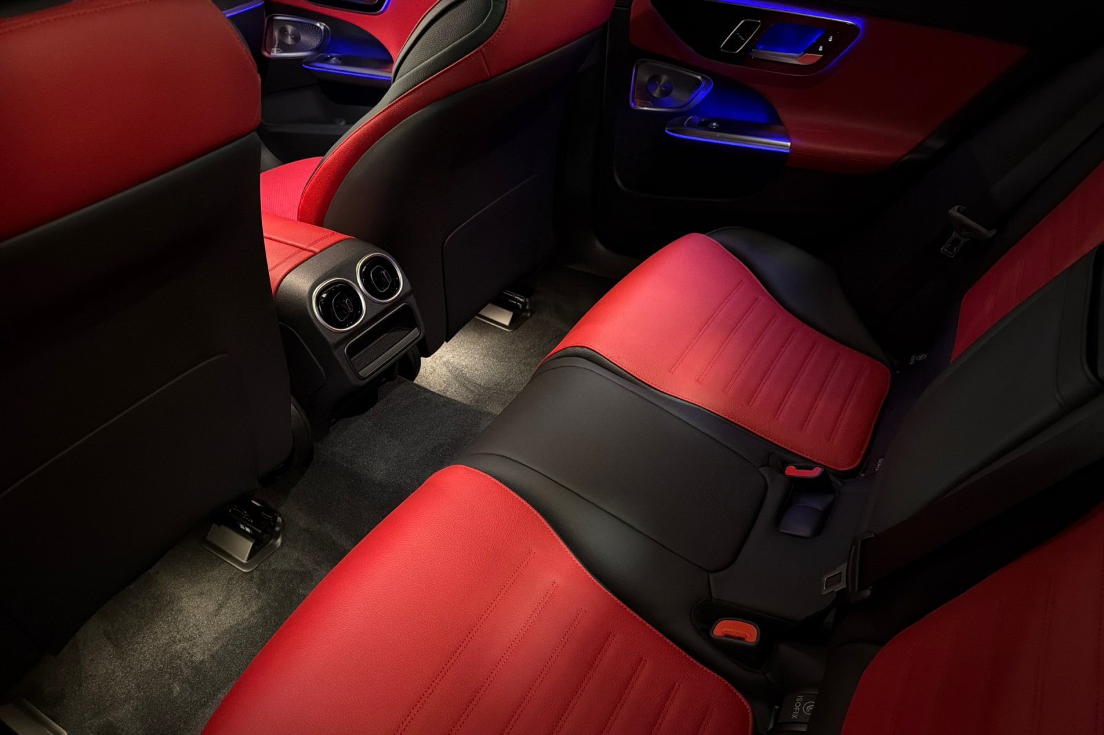 New 2026 Mercedes-Benz C 300 Sedan image 11