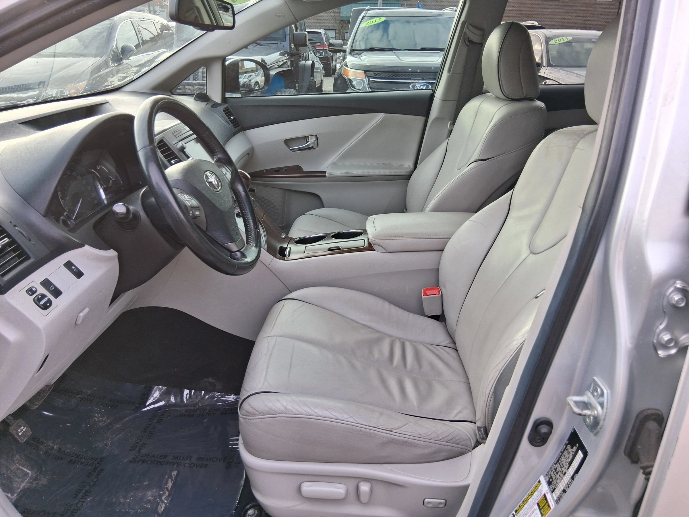 Used 2012 Toyota Venza XLE FWD image 14