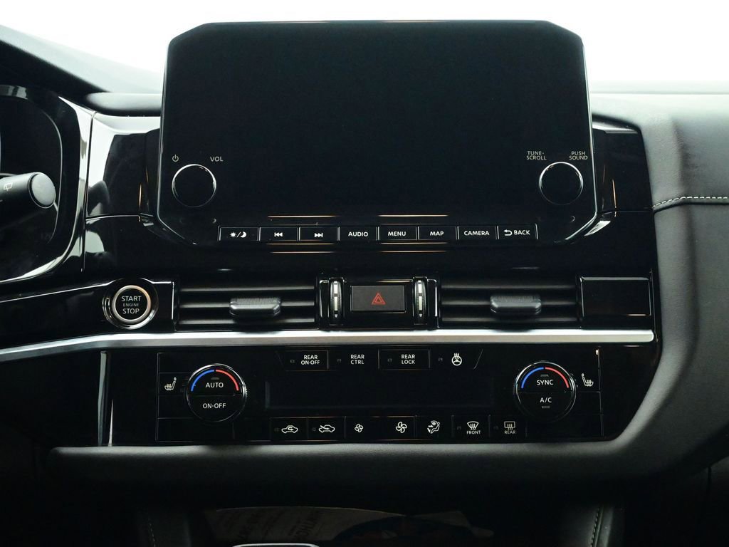 Used 2024 Nissan Pathfinder SL image 38