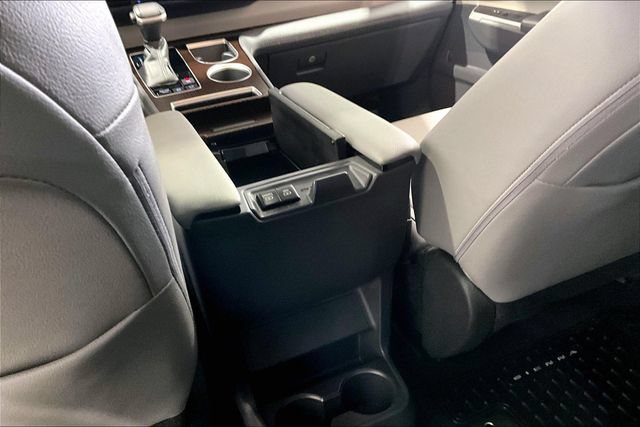 Used 2022 Toyota Sienna LE FWD image 13