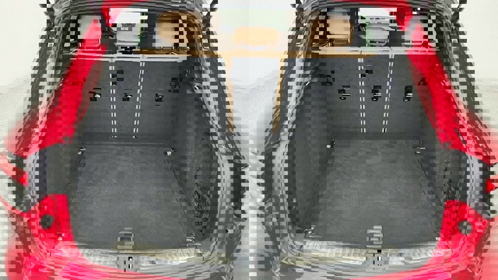 Used 2024 Porsche Macan Base w/ Premium+ Pkg, 21   Whe image 22